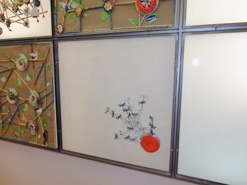 Painel – CD’s, Jornais e Revistas